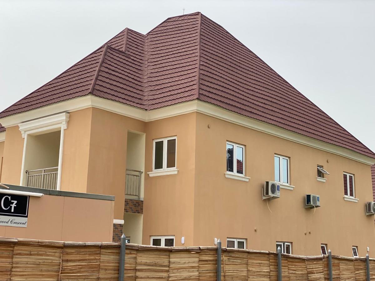 C7 Hazelwood Residence & Suites Abuja Extérieur photo